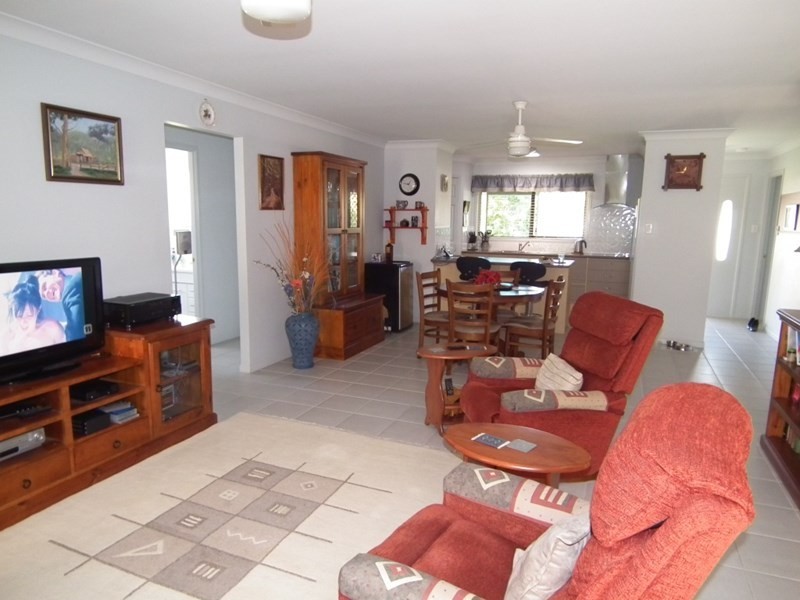 38 Vaughan Street, Aldershot QLD 4650