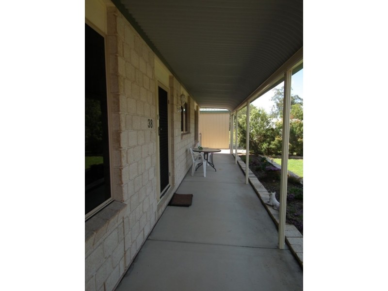 38 Vaughan Street, Aldershot QLD 4650