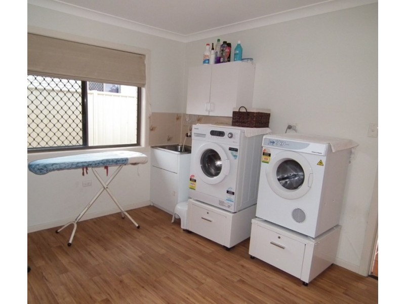 17 Jocelyn Parade, Granville QLD 4650