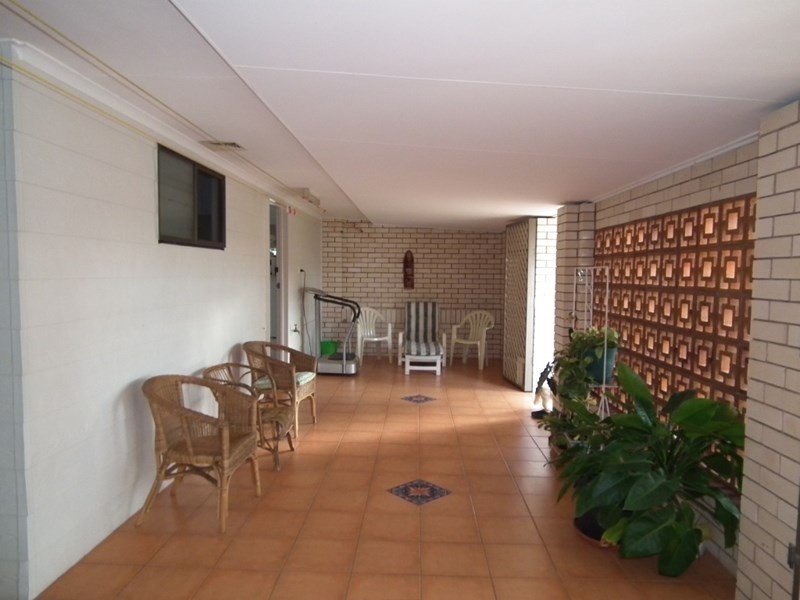 17 Jocelyn Parade, Granville QLD 4650