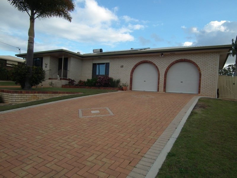 17 Jocelyn Parade, Granville QLD 4650