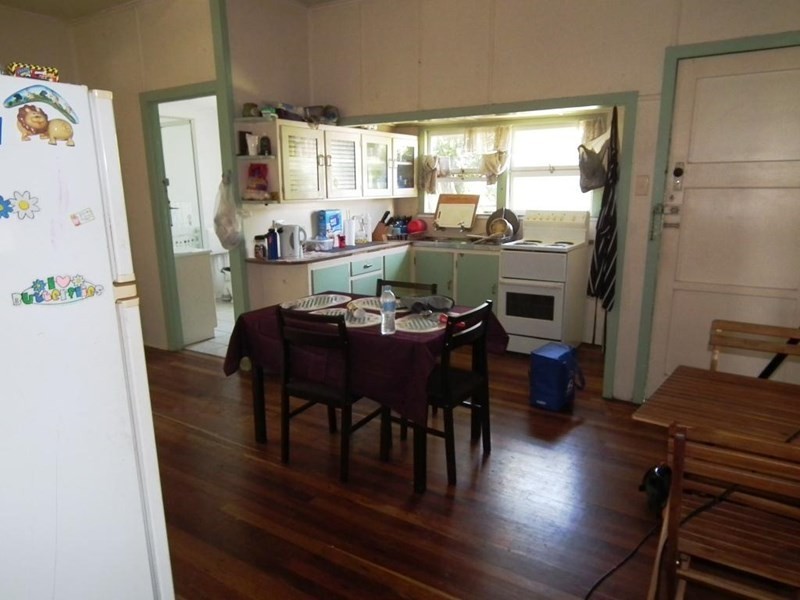 7 Robinson Street, Maryborough QLD 4650