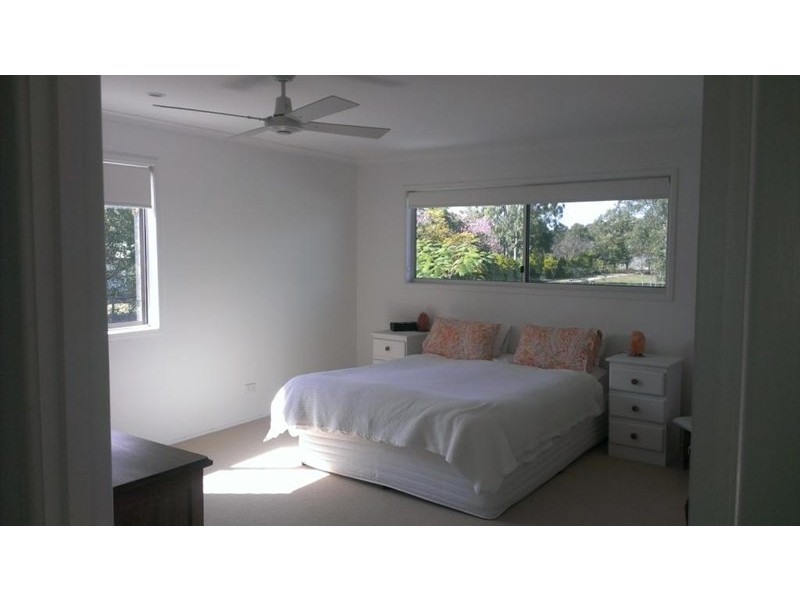 27 Serenity Drive, Tinana QLD 4650