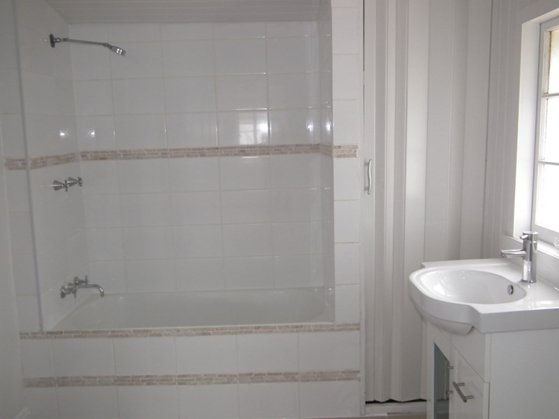 240 Cheapside Street, Maryborough QLD 4650