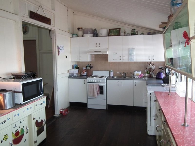 9 Jupiter Street, Maryborough QLD 4650