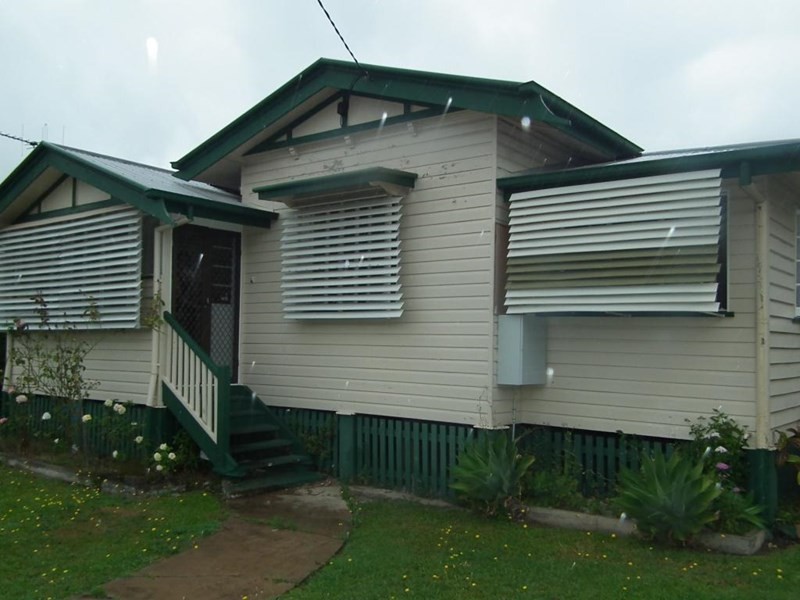 17 William Street, Maryborough QLD 4650