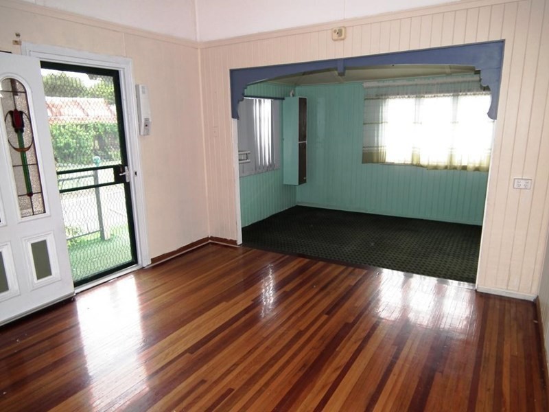 33 Ferry Lane, Maryborough QLD 4650