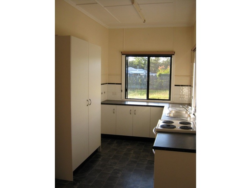 67 Brugh Street, Aldershot QLD 4650