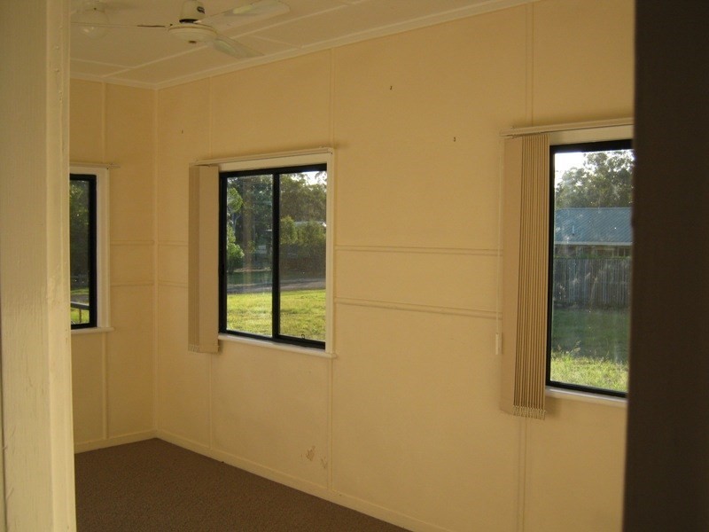 67 Brugh Street, Aldershot QLD 4650