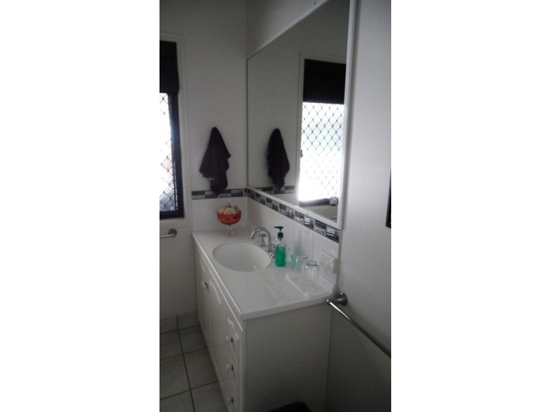 39 Charles Bruce Drive, Oakhurst QLD 4650