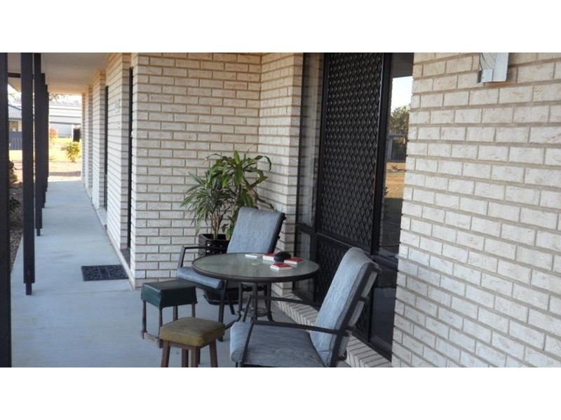 39 Charles Bruce Drive, Oakhurst QLD 4650