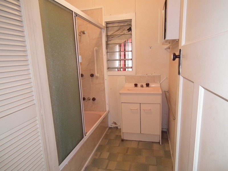 16 Carnarvon Street, Maryborough QLD 4650