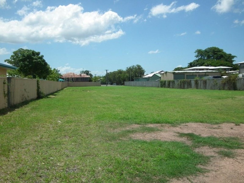 158 Ferry Street, Maryborough QLD 4650