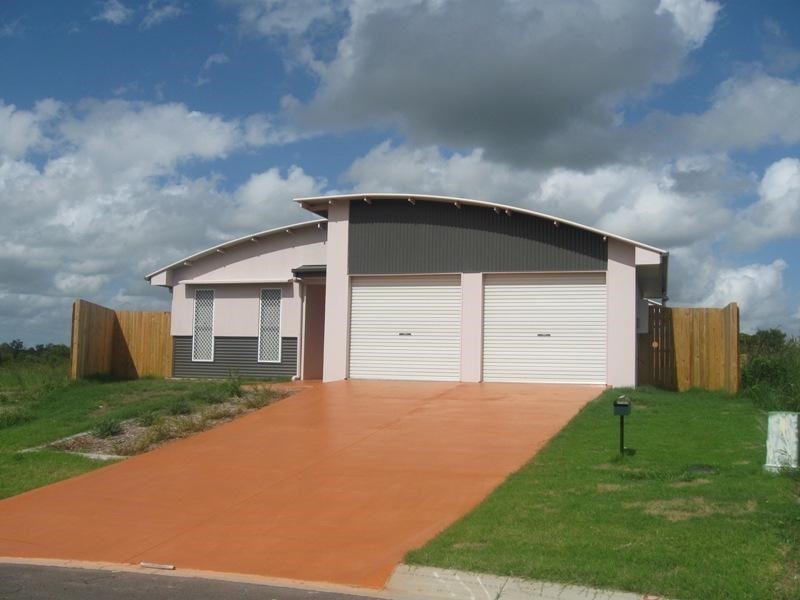 12 Laurel Court, Tinana QLD 4650