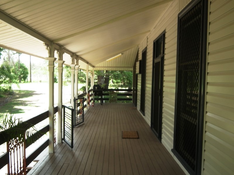 850 River Road, Tinana QLD 4650