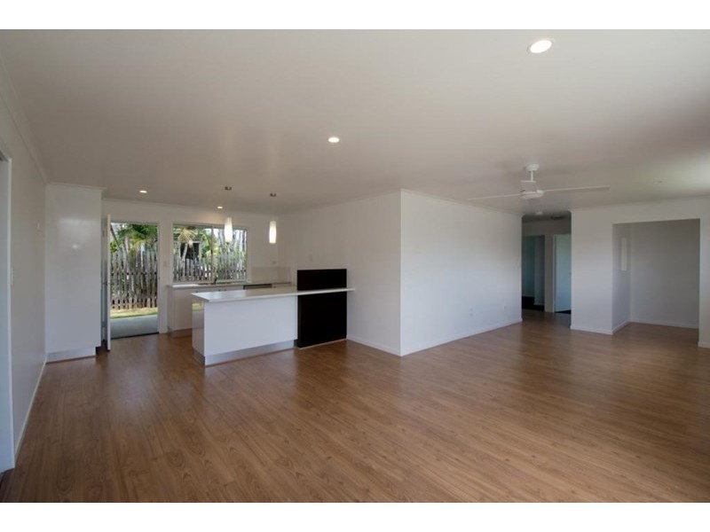 18 Nuneaton Street, Maryborough QLD 4650