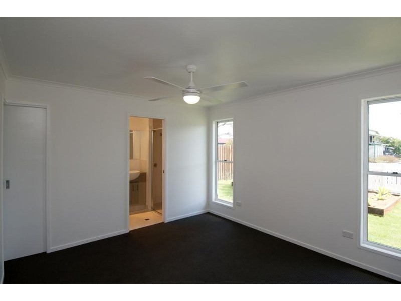 18 Nuneaton Street, Maryborough QLD 4650