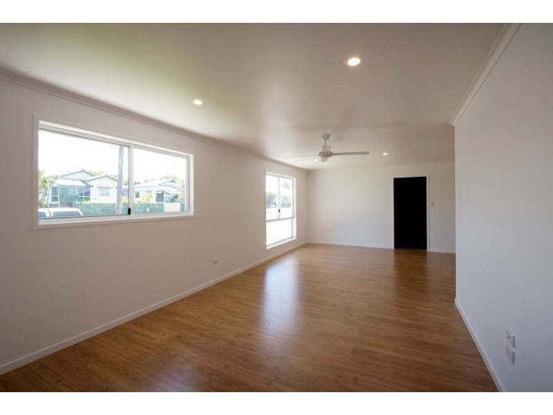 18 Nuneaton Street, Maryborough QLD 4650