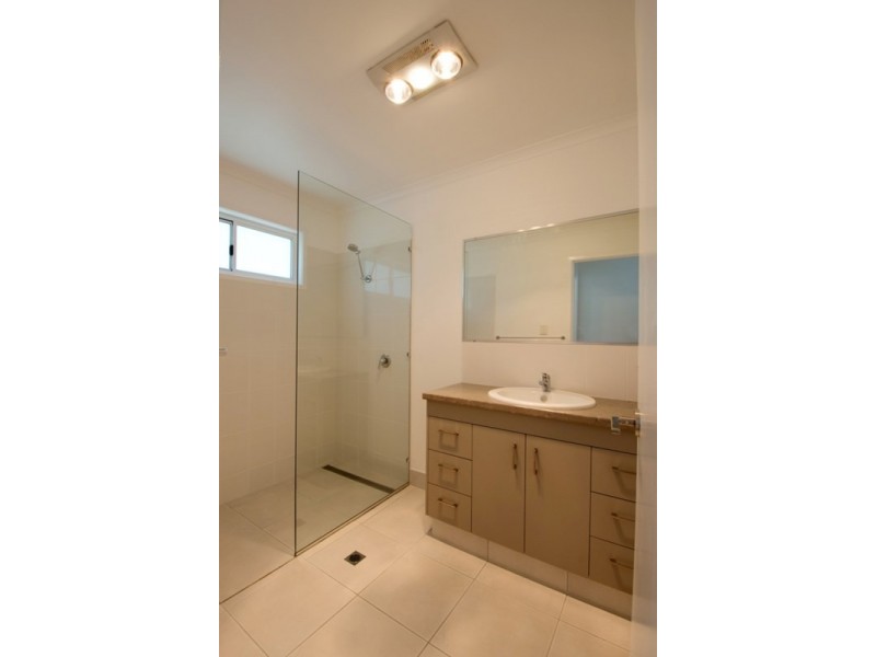 18 Nuneaton Street, Maryborough QLD 4650