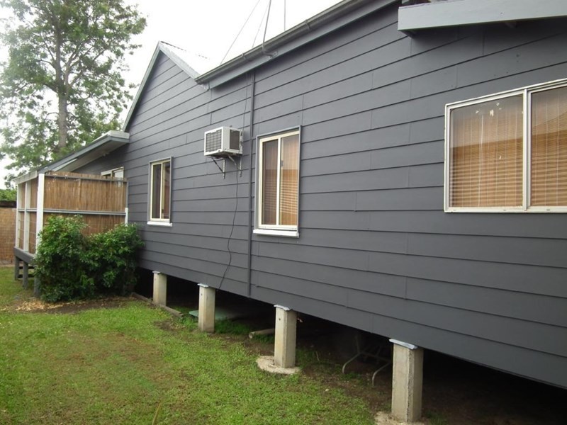 42 Steindl Street, Granville QLD 4650