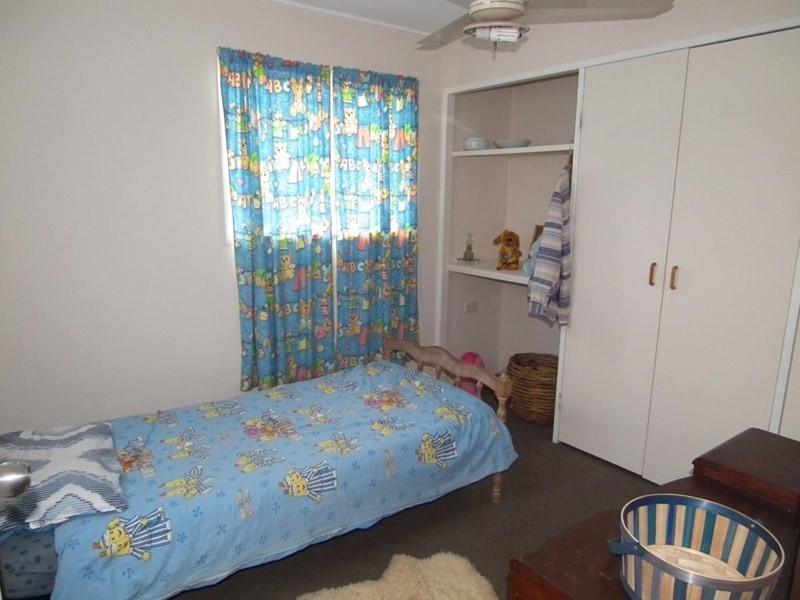 42 Steindl Street, Granville QLD 4650