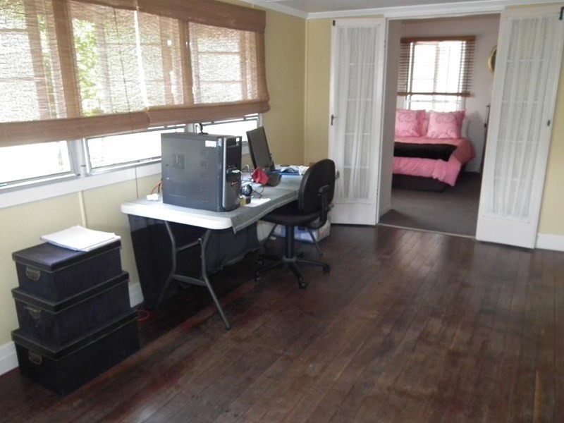 11 Carlson Avenue, Maryborough QLD 4650