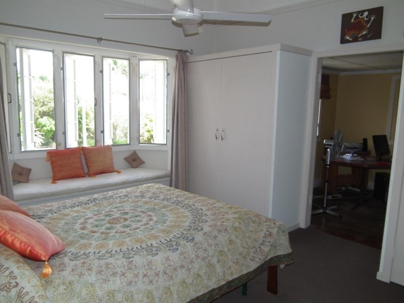 11 Carlson Avenue, Maryborough QLD 4650