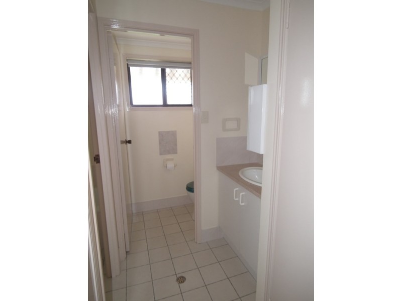 17 Mackay Drive, Tinana QLD 4650