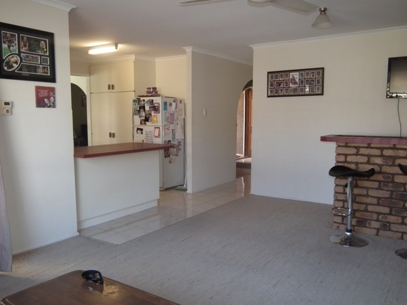 37 Jocelyn Parade, Granville QLD 4650