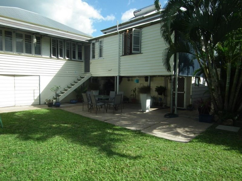 256 John Street, Maryborough QLD 4650