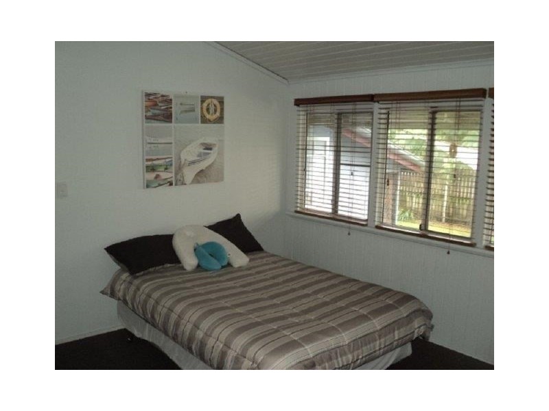 142 Banana Street, Granville QLD 4650