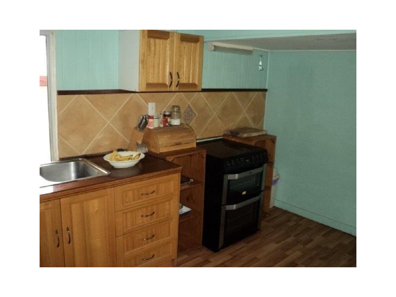142 Banana Street, Granville QLD 4650