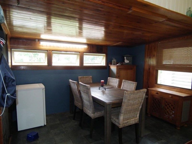 27 Ferry Lane, Maryborough QLD 4650