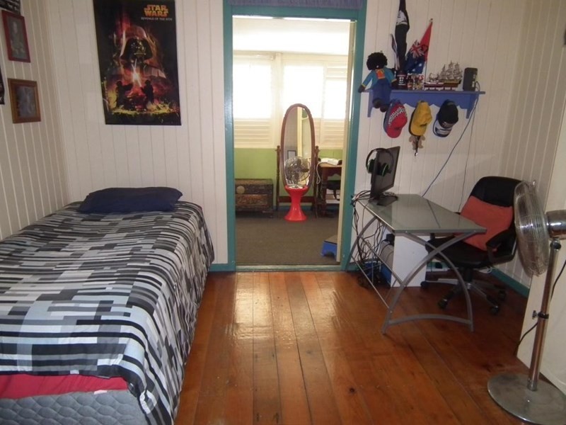 27 Ferry Lane, Maryborough QLD 4650