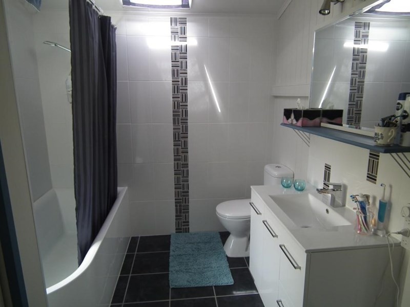 27 Ferry Lane, Maryborough QLD 4650