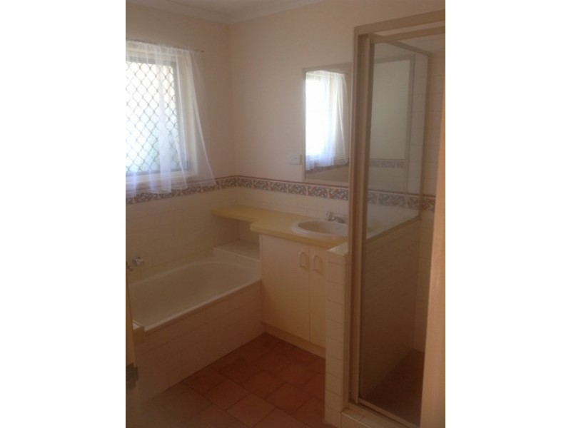 6 Poincianna Court, Tinana QLD 4650