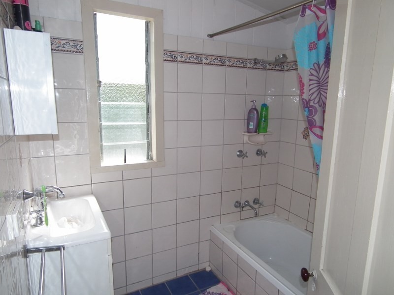 319 Albert Street, Maryborough QLD 4650