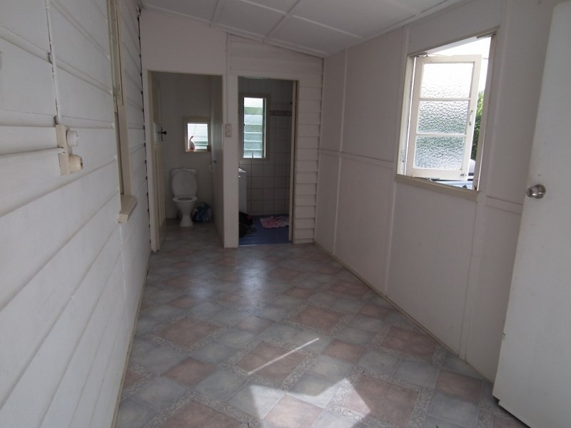 319 Albert Street, Maryborough QLD 4650
