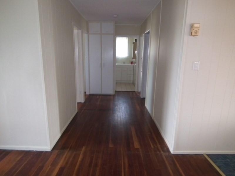 27 Tapscott Street, Tinana QLD 4650