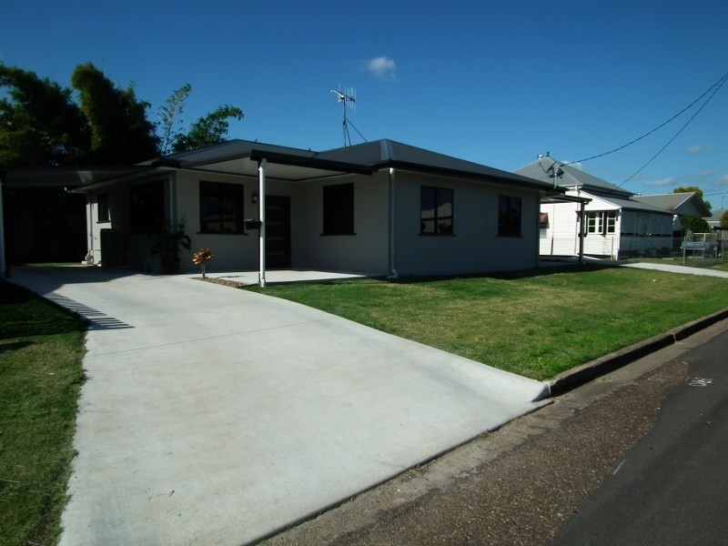 245 Albert Street, Maryborough QLD 4650
