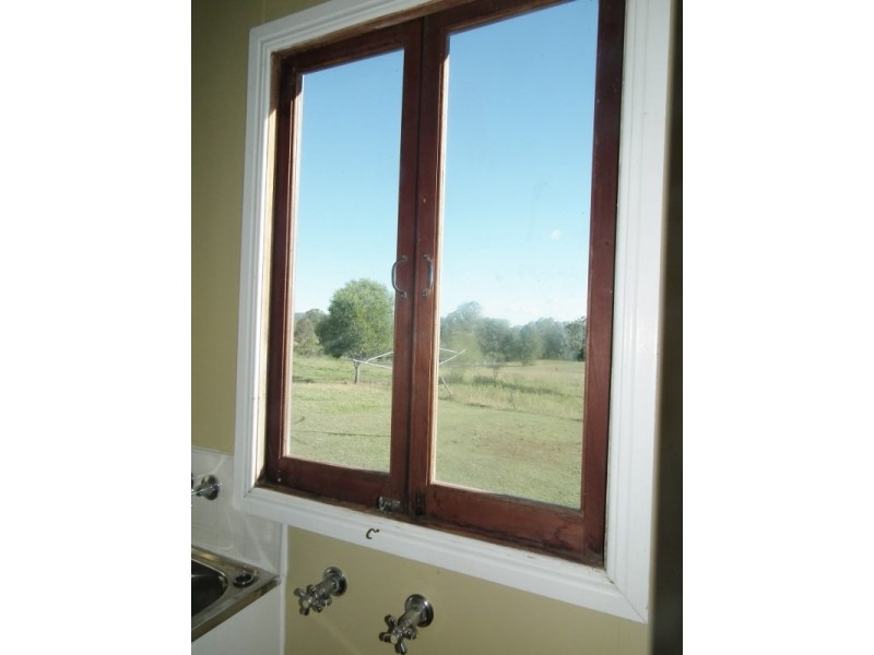 33 Van Doorn Road, Tiaro QLD 4650