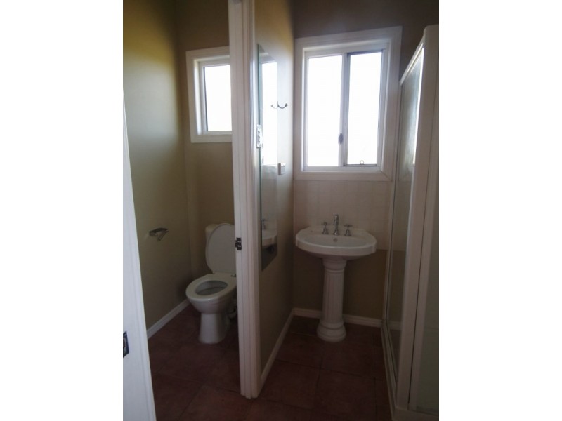 33 Van Doorn Road, Tiaro QLD 4650