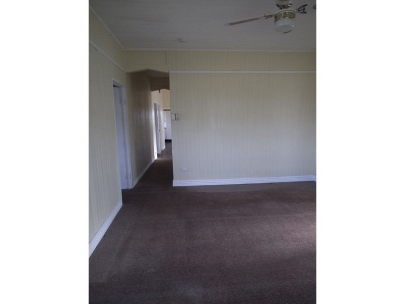 33 Van Doorn Road, Tiaro QLD 4650