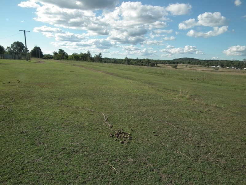 33 Van Doorn Road, Tiaro QLD 4650