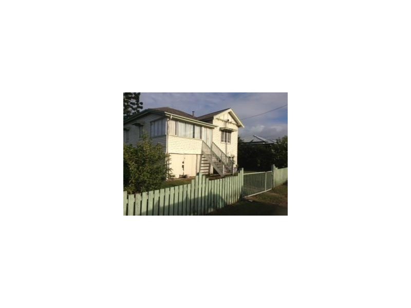 25 Amity Street, Maryborough QLD 4650