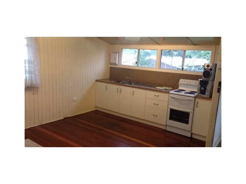 25 Amity Street, Maryborough QLD 4650