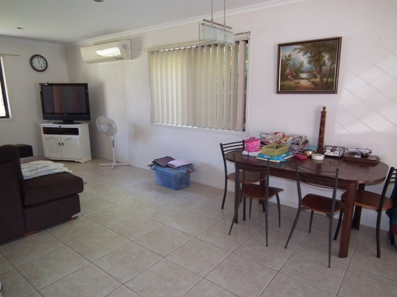 25 Dyson Street, Aldershot QLD 4650