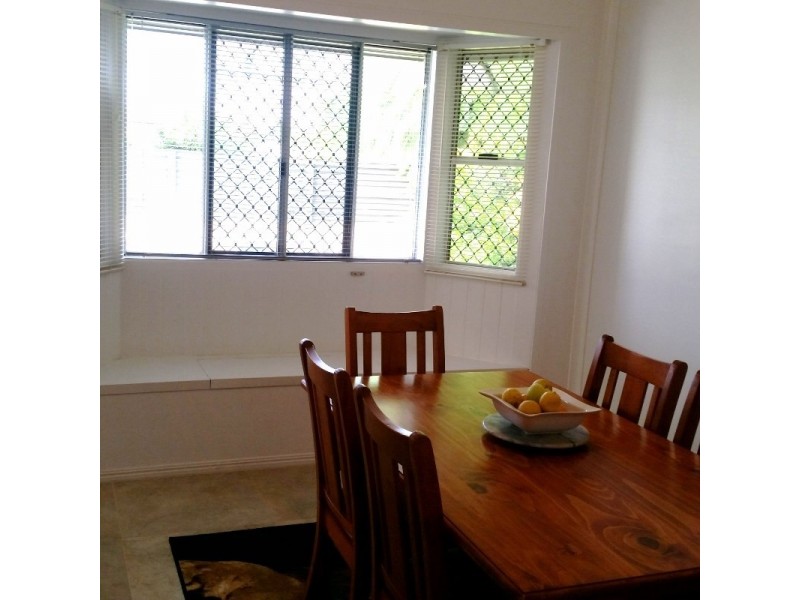 114 Ferry Street, Maryborough QLD 4650