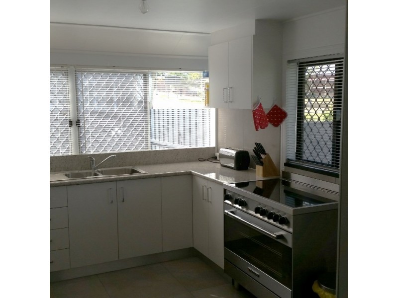 114 Ferry Street, Maryborough QLD 4650