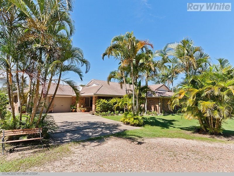 90 Mayfair Street, Maryborough QLD 4650